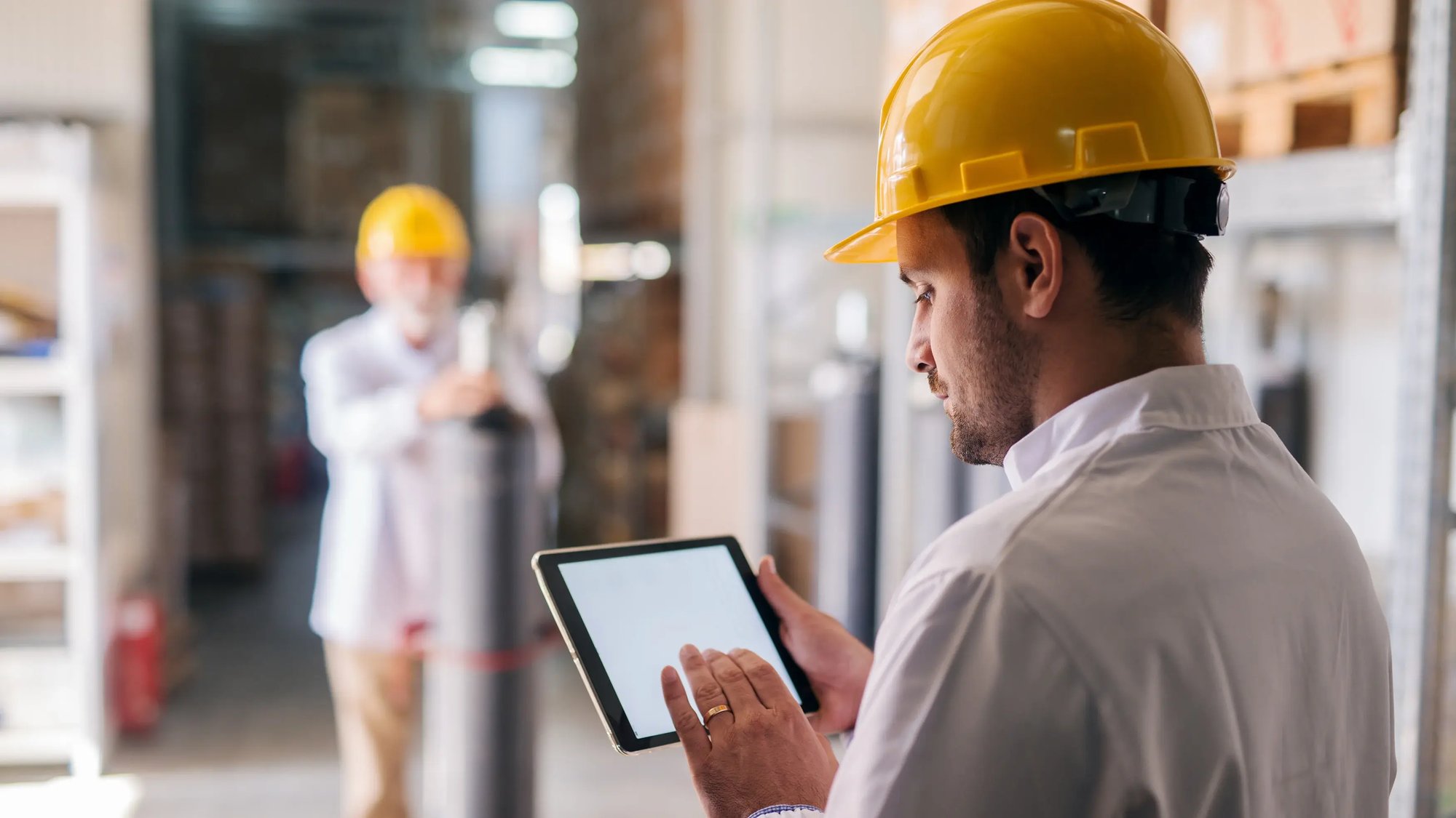 226046327__People__Hero