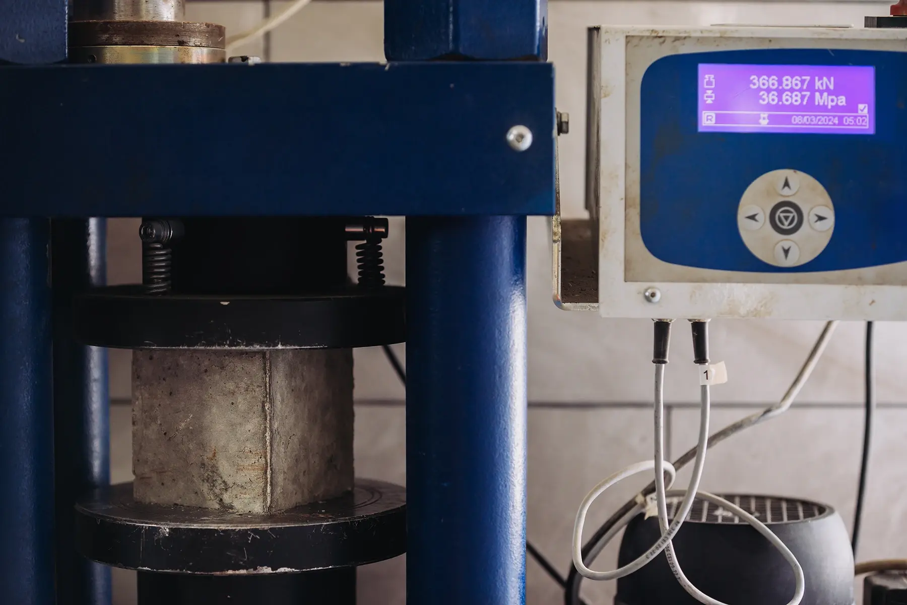 Your Guide to Accurate Results: Calibrating Construction Materials Testing Equipment